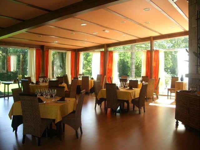Real Hotel 과르도 외부 사진