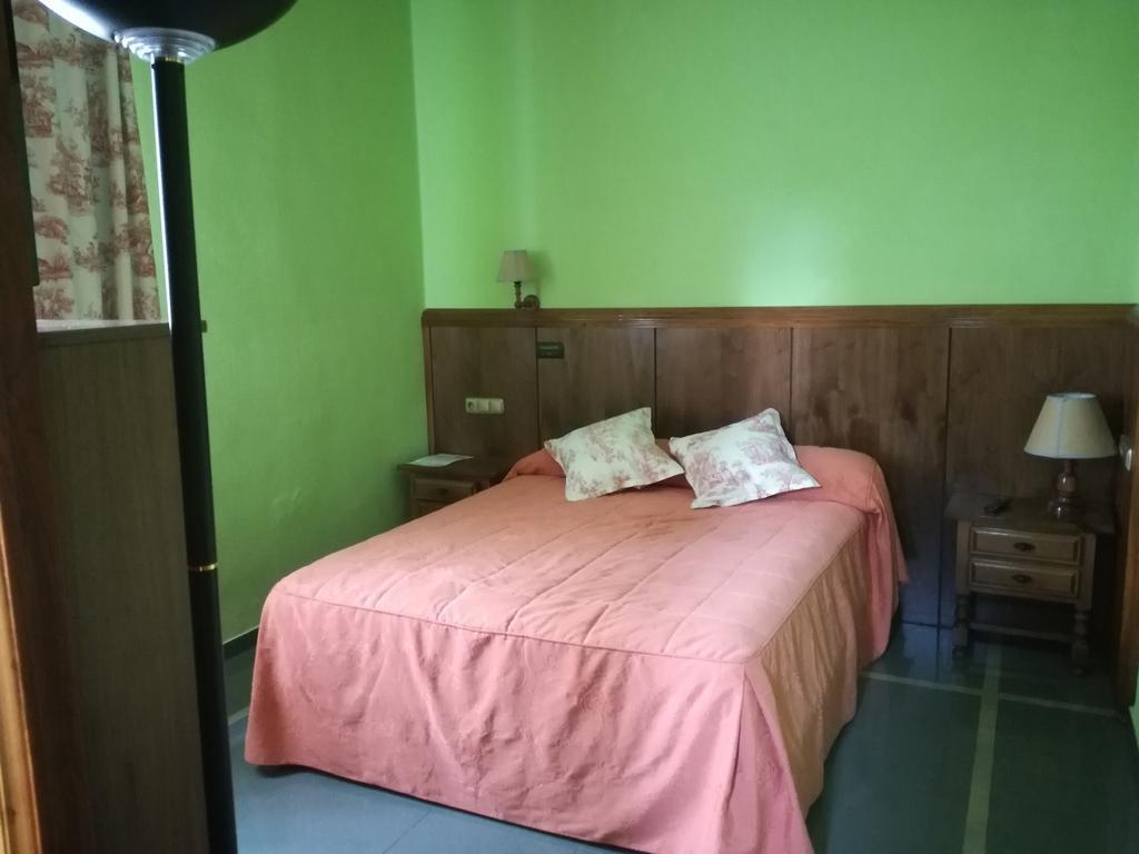 Real Hotel 과르도 외부 사진
