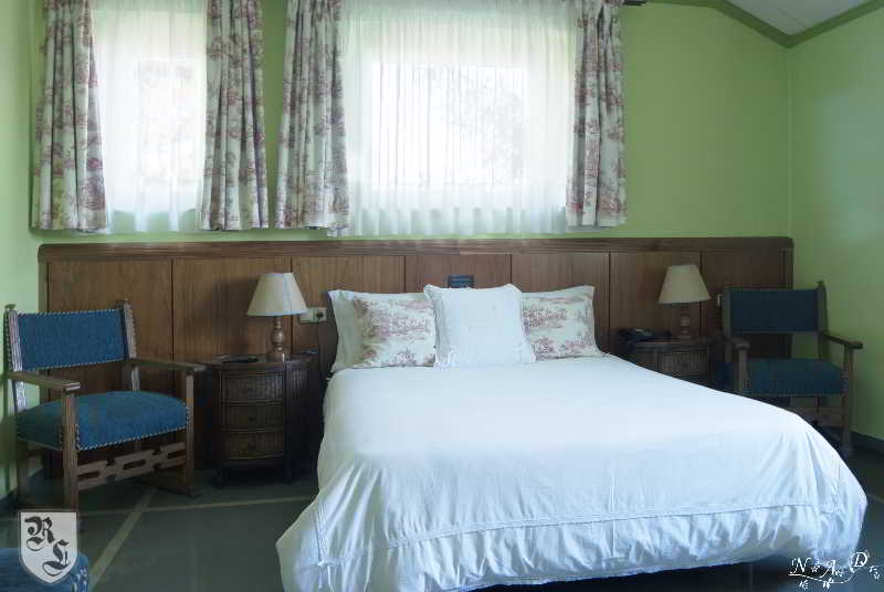 Real Hotel 과르도 외부 사진
