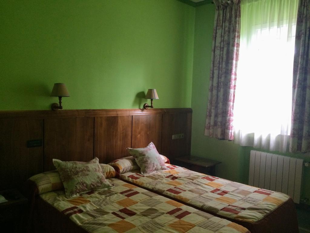 Real Hotel 과르도 외부 사진